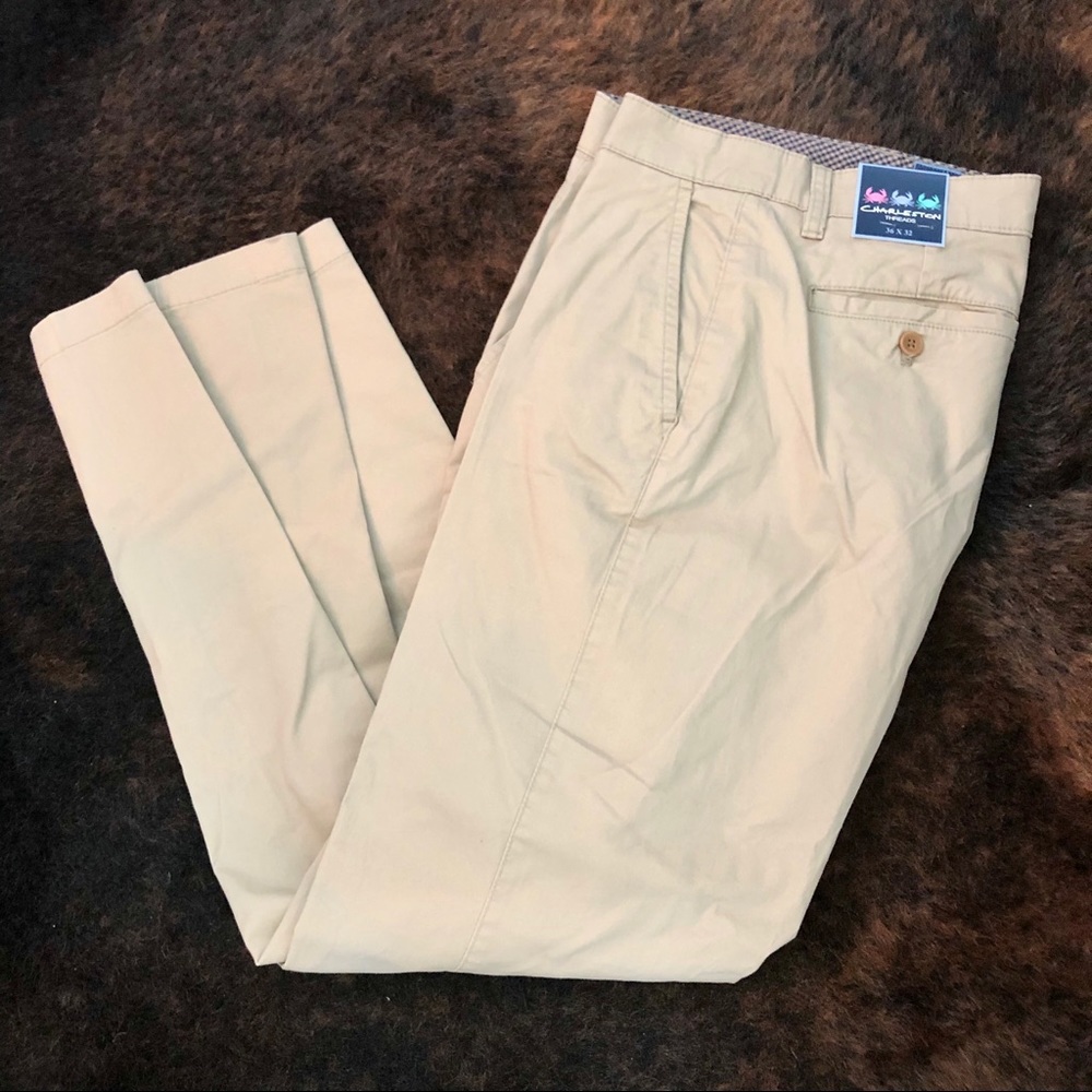 🩳Charleston Threads Khaki Pants